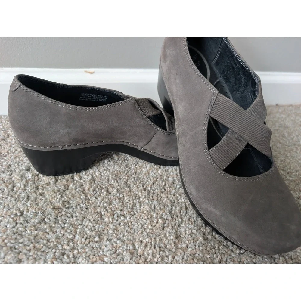 Dansko Grey Nubuck Leather Crisscross Mary Jane Block Heel Size 41/10-10.5